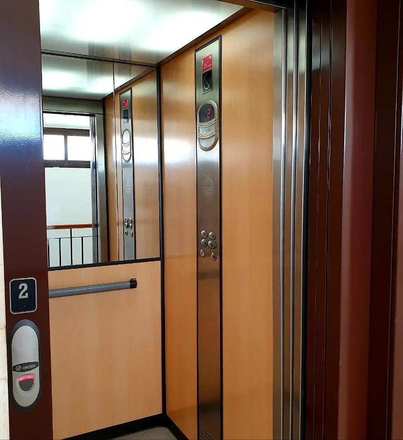 Sherryflat Trebol - Parking 赫雷斯