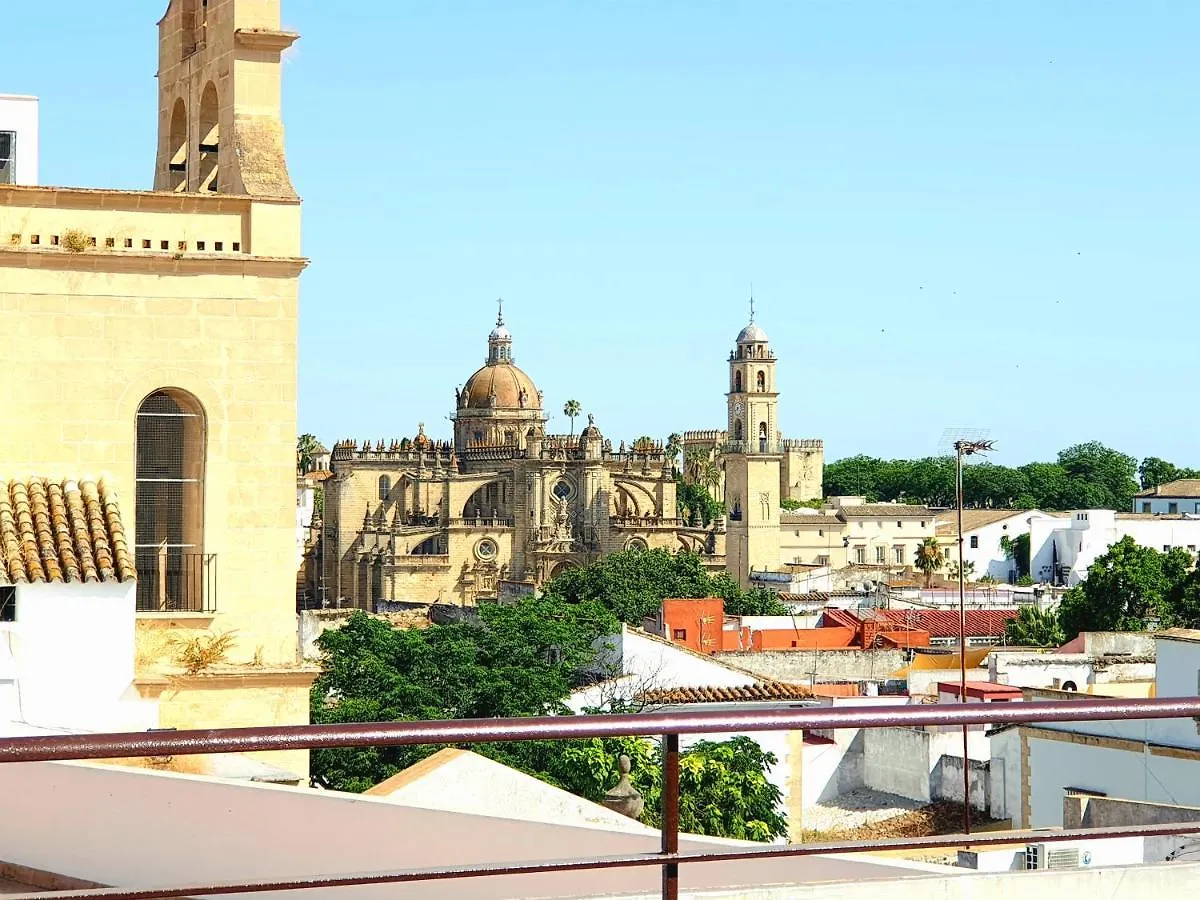 Sherryflat Trebol - Parking Jerez de la Frontera 0*,  Spagna